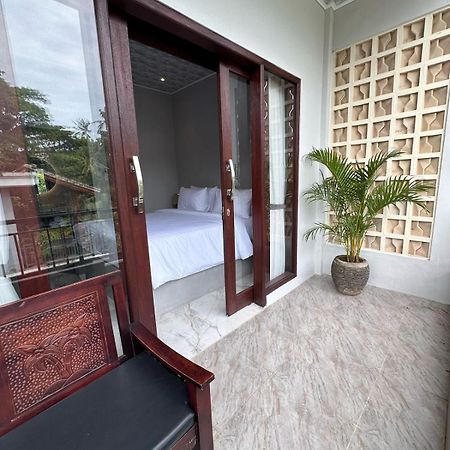Ayu Bungalow 2 Ubud Esterno foto