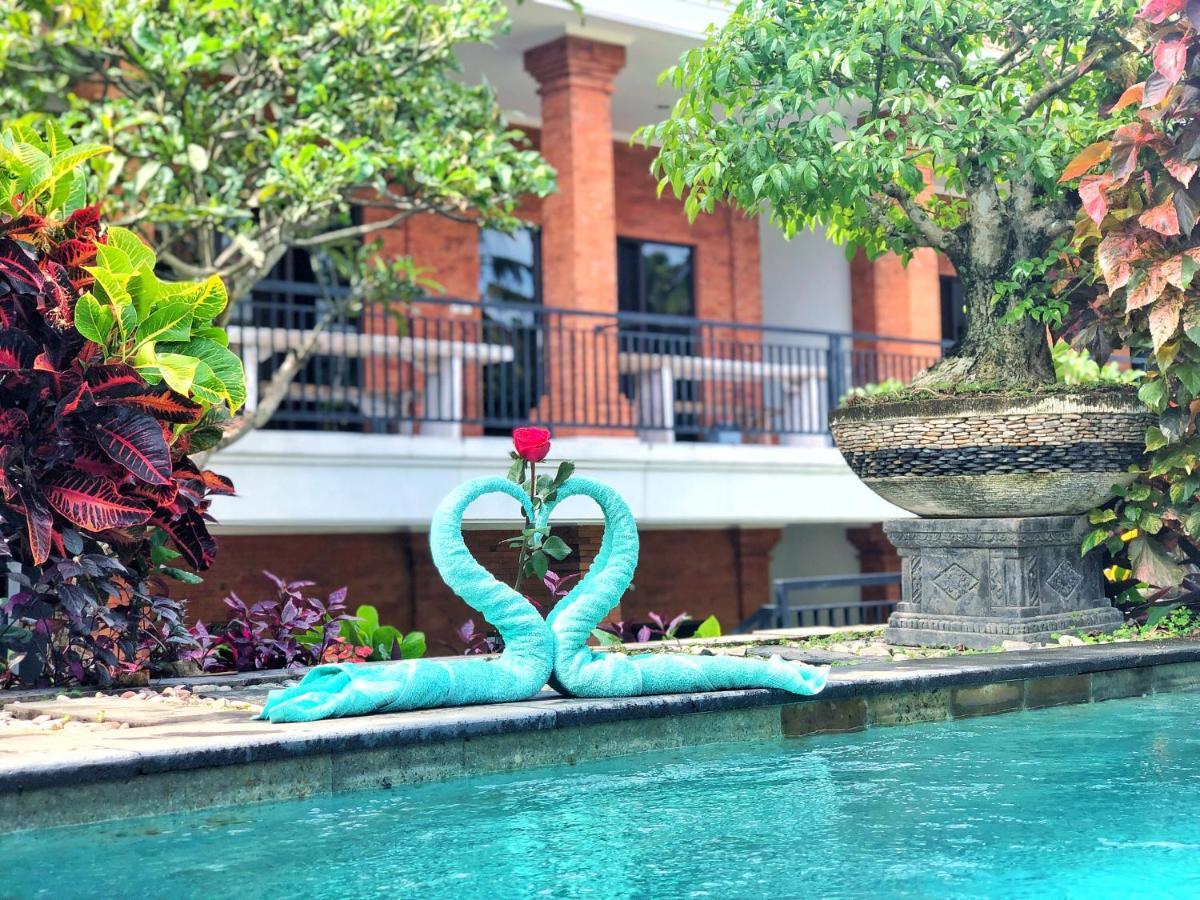 Ayu Bungalow 2 Ubud Esterno foto