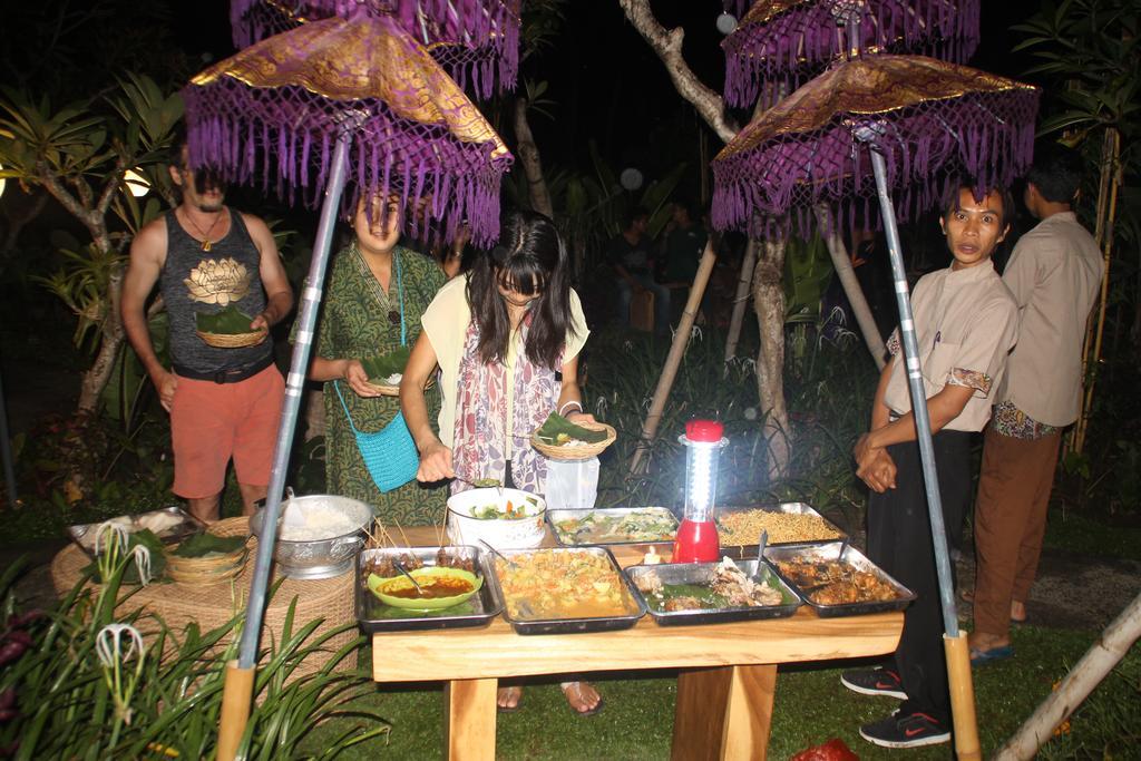 Ayu Bungalow 2 Ubud Esterno foto