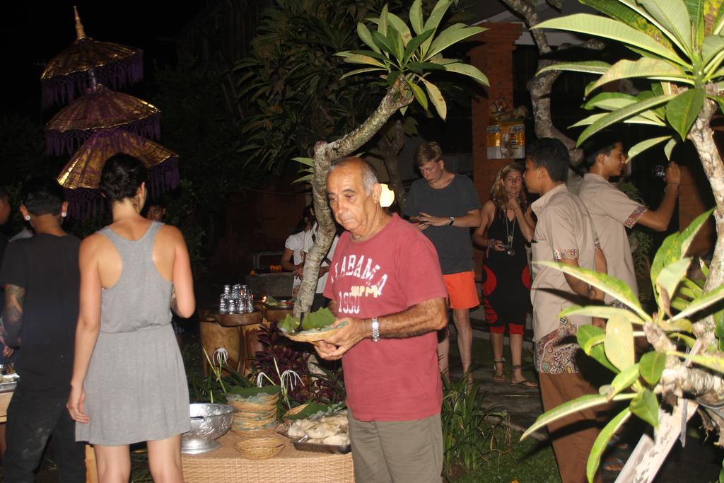 Ayu Bungalow 2 Ubud Esterno foto