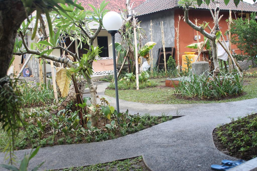 Ayu Bungalow 2 Ubud Esterno foto