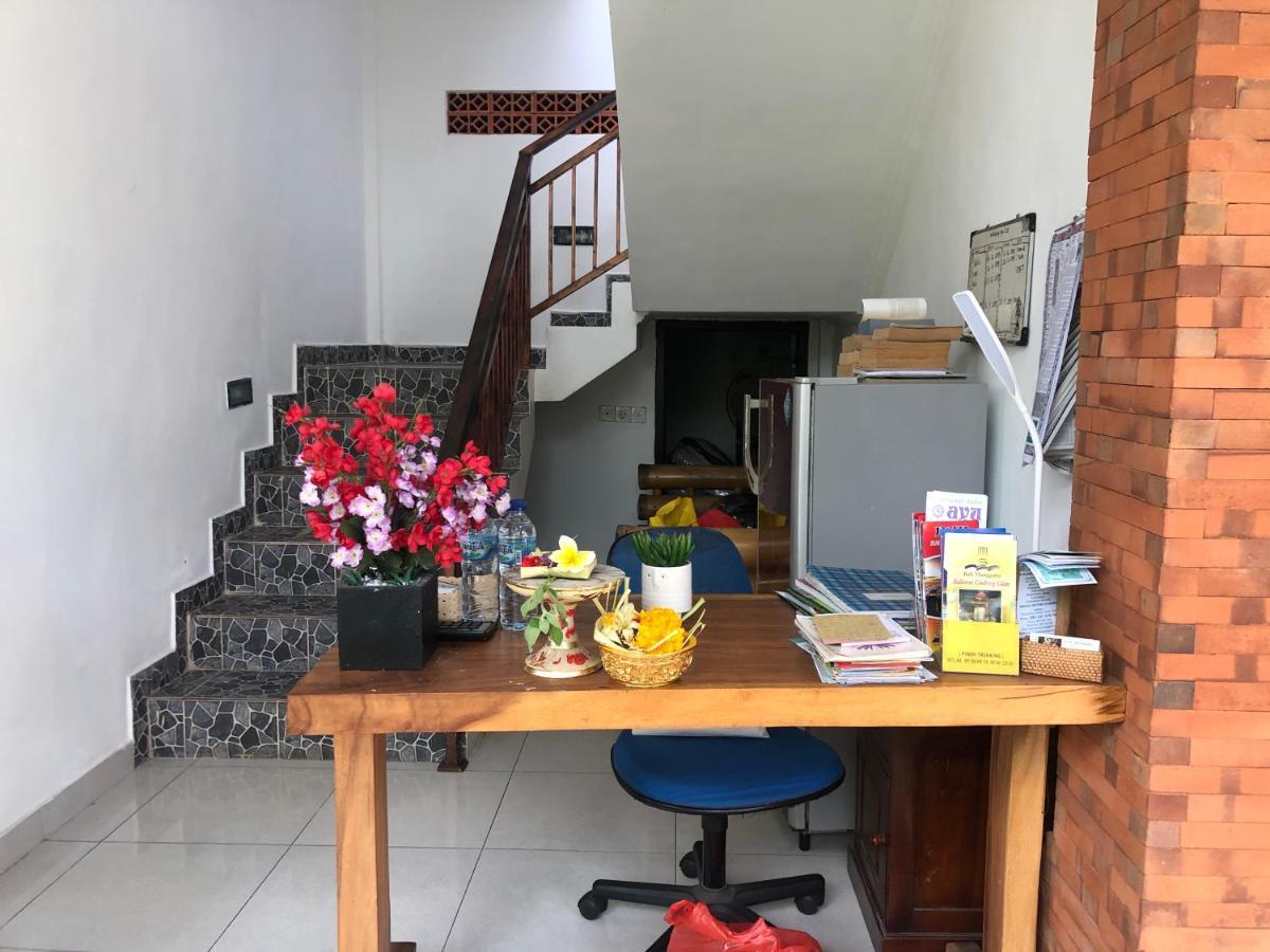 Ayu Bungalow 2 Ubud Esterno foto